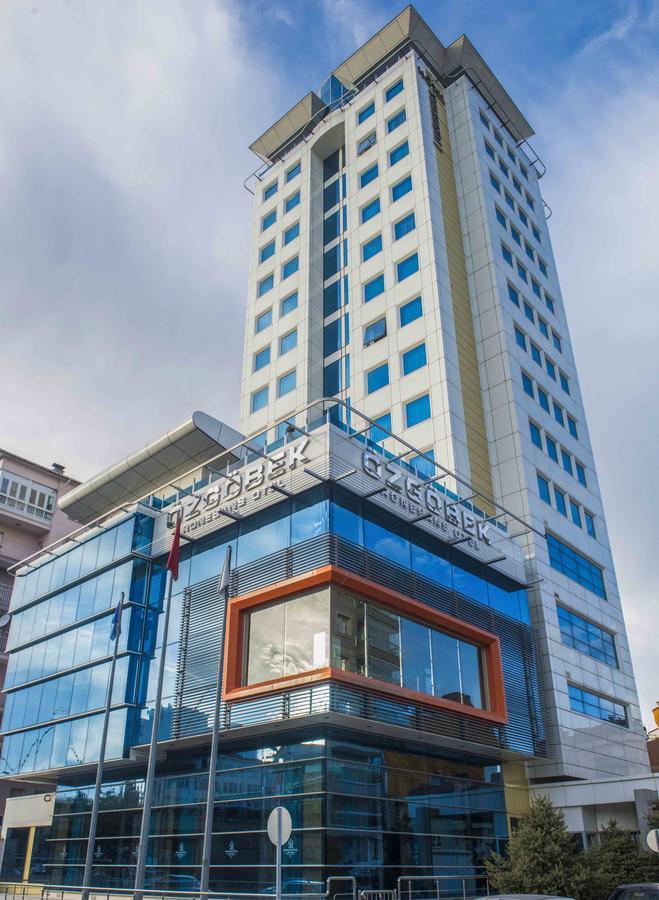 Ozgobek Ronesans Hotel De Luxe 우샤크 외부 사진